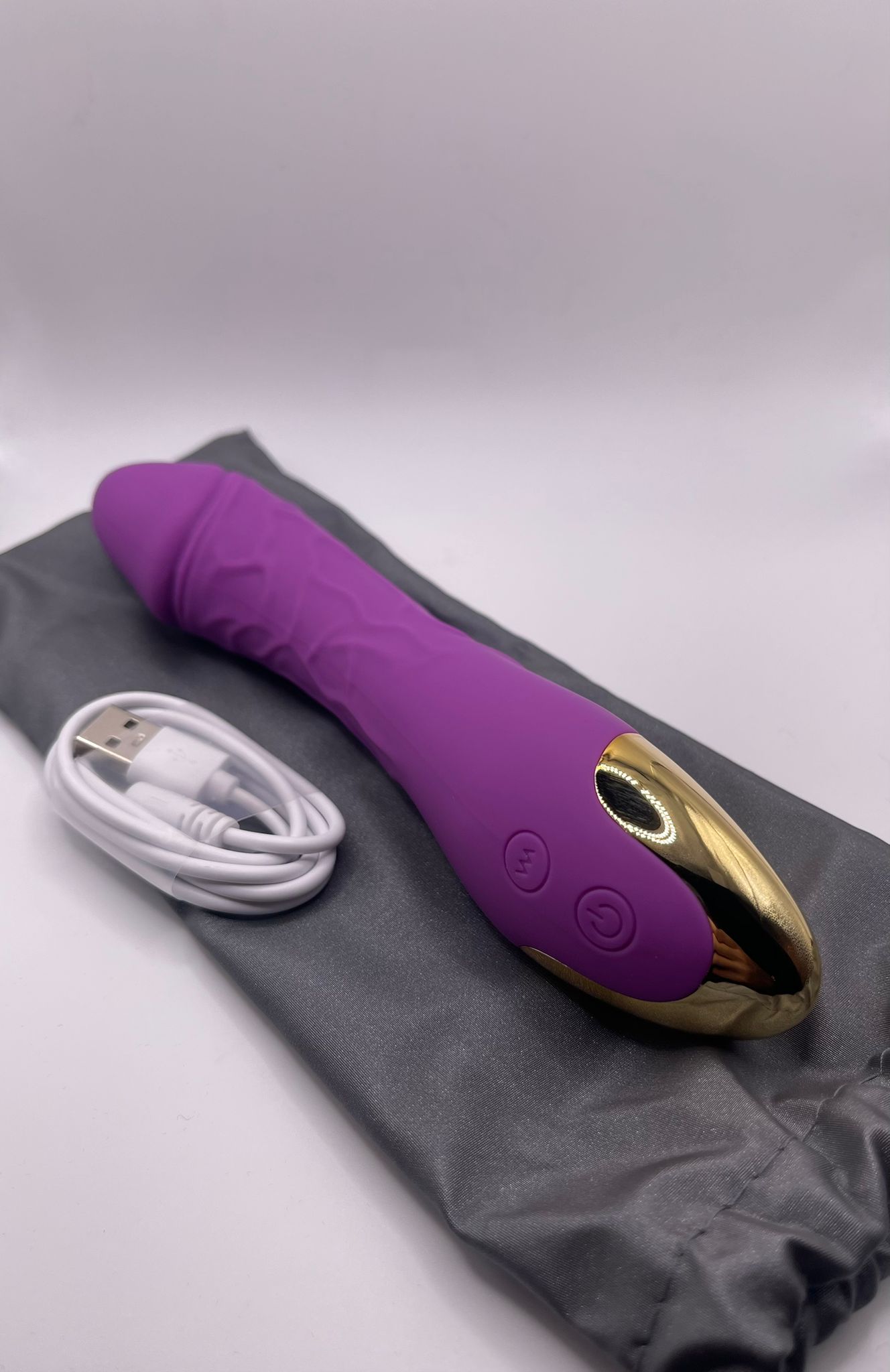 Vibromasseur The Purple — Dildo Vibrant Violet – Image 3